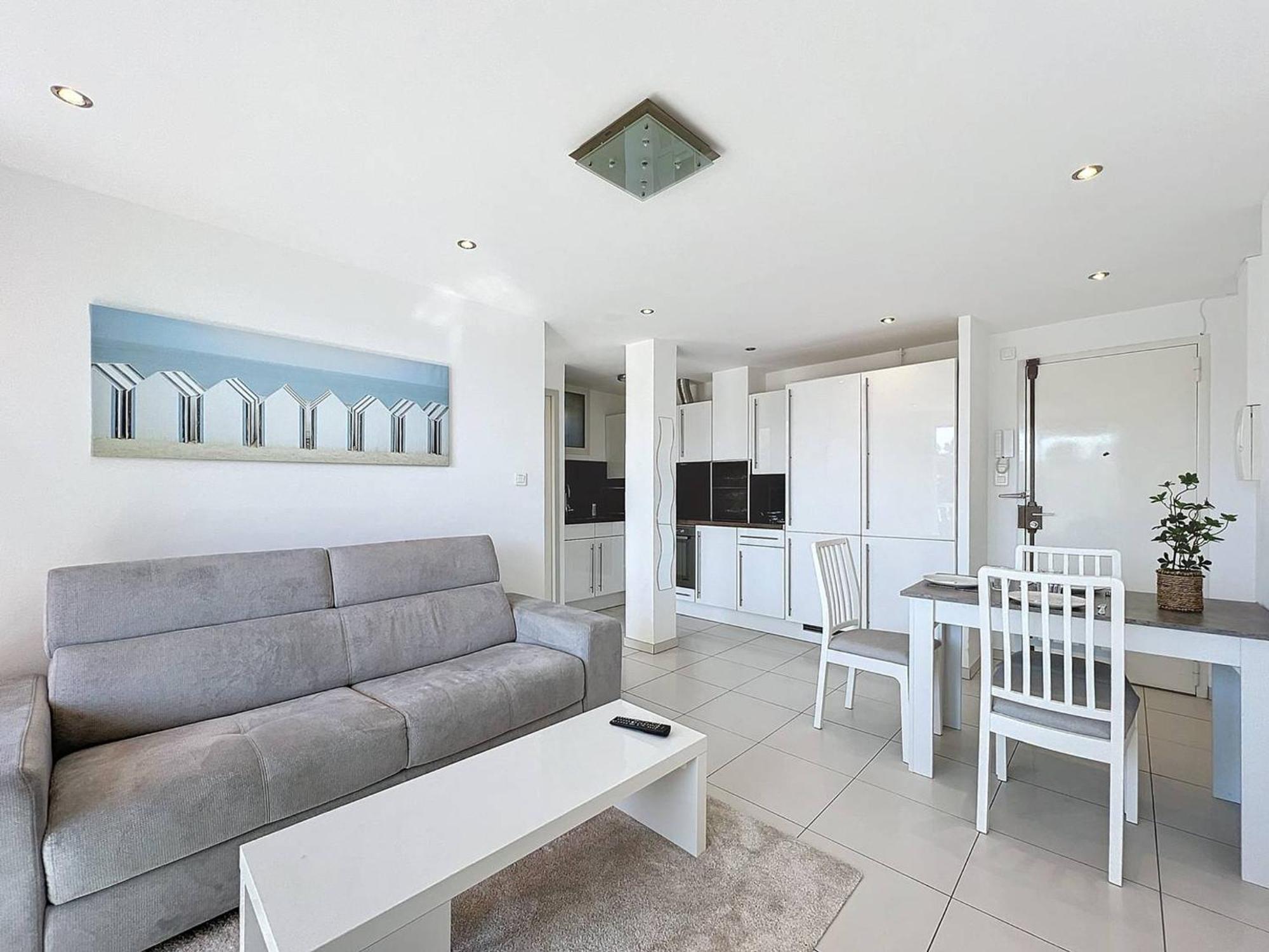 Apartment Moderne Et Lumineux A 2 Pas De La Plage, Parking Inclus - Fr-1-770-27