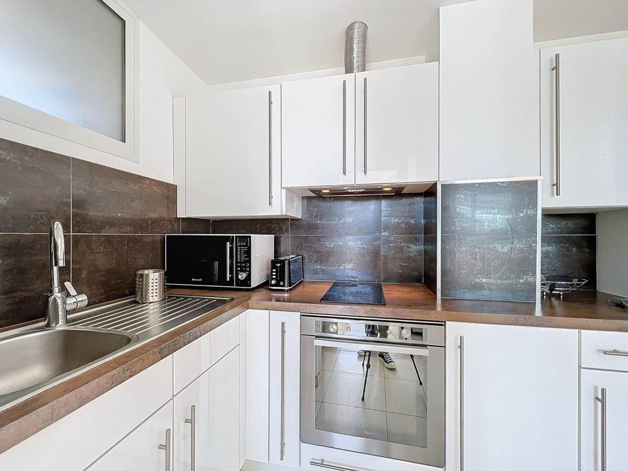 Moderne Et Lumineux A 2 Pas De La Plage, Parking Inclus - Fr-1-770-27 Apartamento *