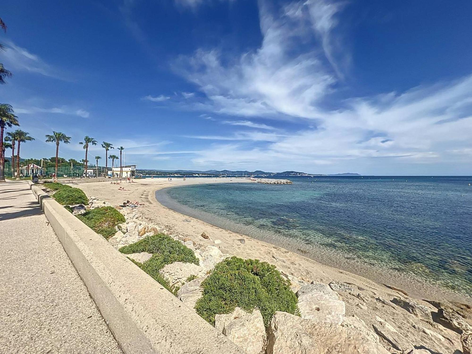 Moderne Et Lumineux A 2 Pas De La Plage, Parking Inclus - Fr-1-770-27 * La Ciotat